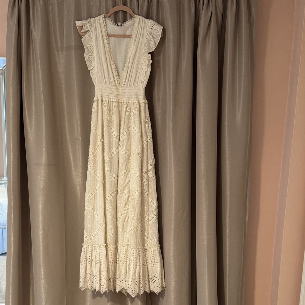 HEMANT & NANDITA Cream Lace Maxi Dress